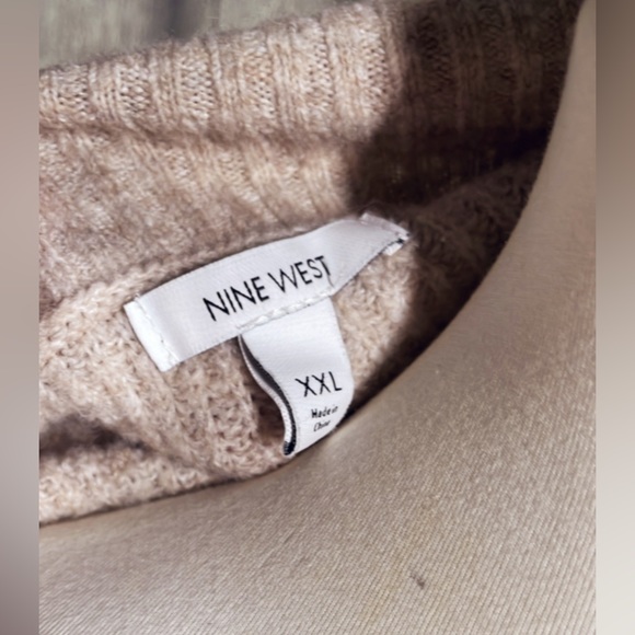Nine West Sweater - Picture 4 of 5